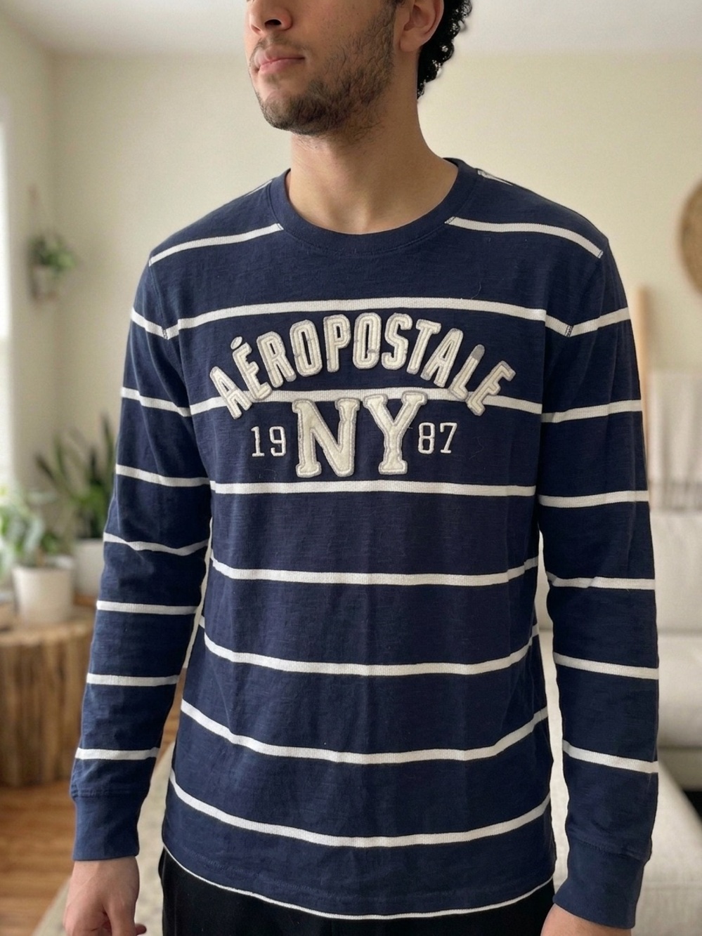 Vintage Men’s Aeropostale Navy & White Striped NY Crewneck Skater Sweater XL